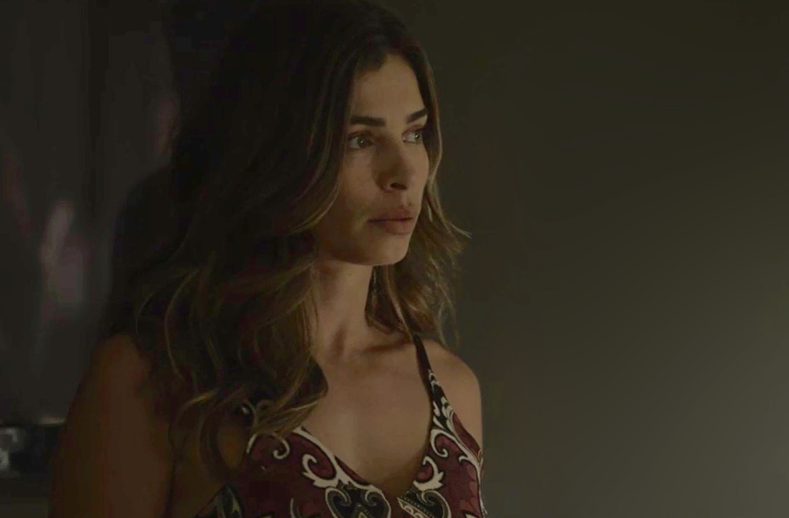 O Outro Lado do Paraíso: Sophia recupera esmeralda gigante e Lívia fica revoltada