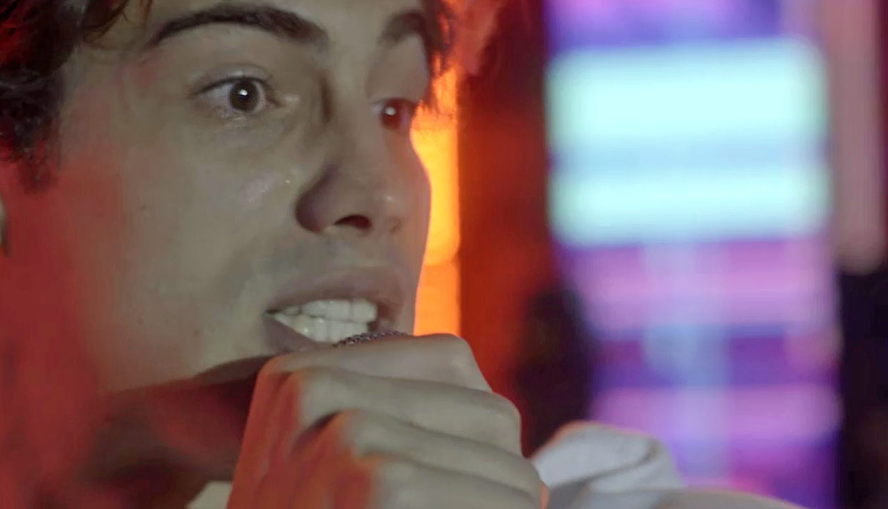 Segundo Sol: Valentim tenta desmascarar Beto Falcão na frente de todos, mas é surpreendido