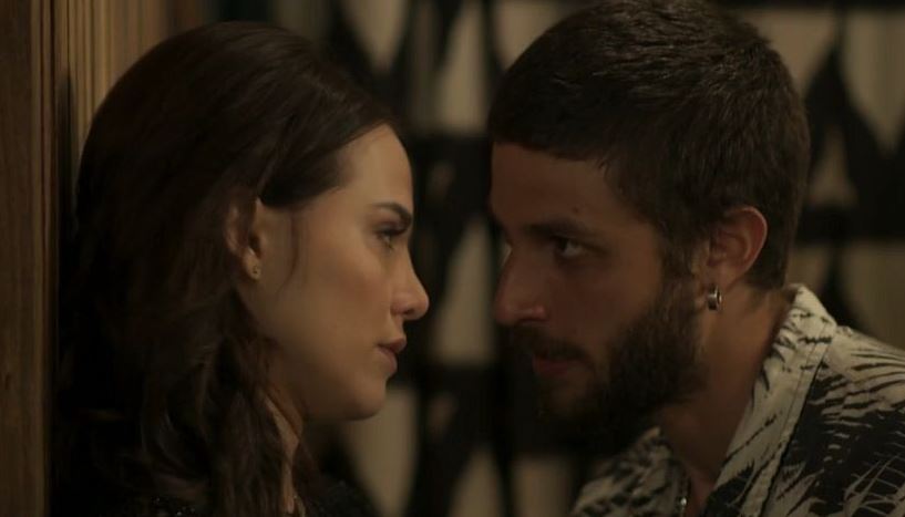 Rosa e Ícaro em cena de Segundo Sol (Foto: Reprodução)