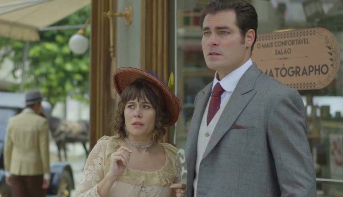 Susana e Darcy em cena de Orgulho e Paixão (Foto: Reprodução)