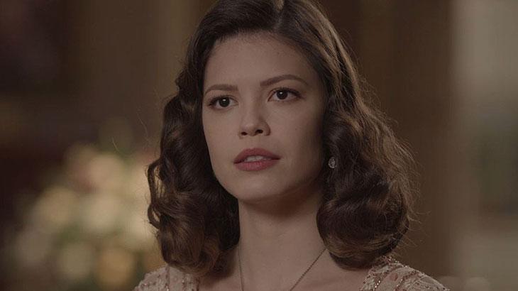 Julia Castelo em cena de Espelho da Vida (Foto: Reprodução/Globo)