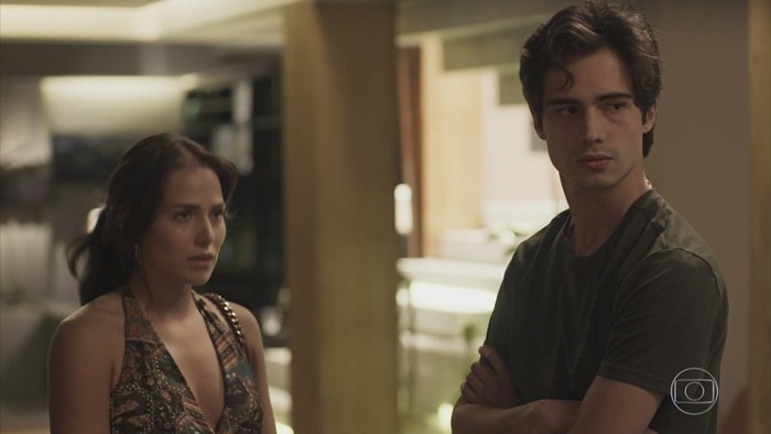 Valentim beija Rosa em gravação de Segundo Sol; veja foto e confira detalhes