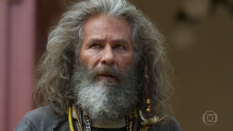 Feliciano em cena de O Sétimo Guardião (Foto: Reprodução/Globo)