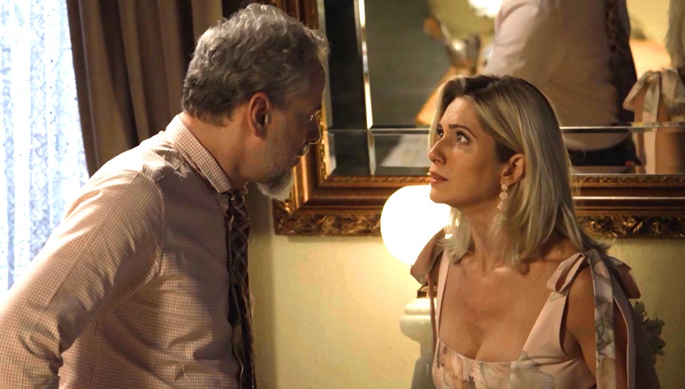 Eurico e Marilda em cena da novela O Sétimo Guardião (Foto: Divulgação)