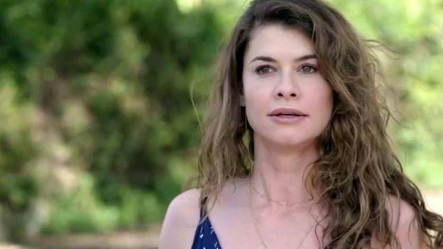 Isabel em cena da novela Espelho da Vida, da Globo (Foto: Reprodução)