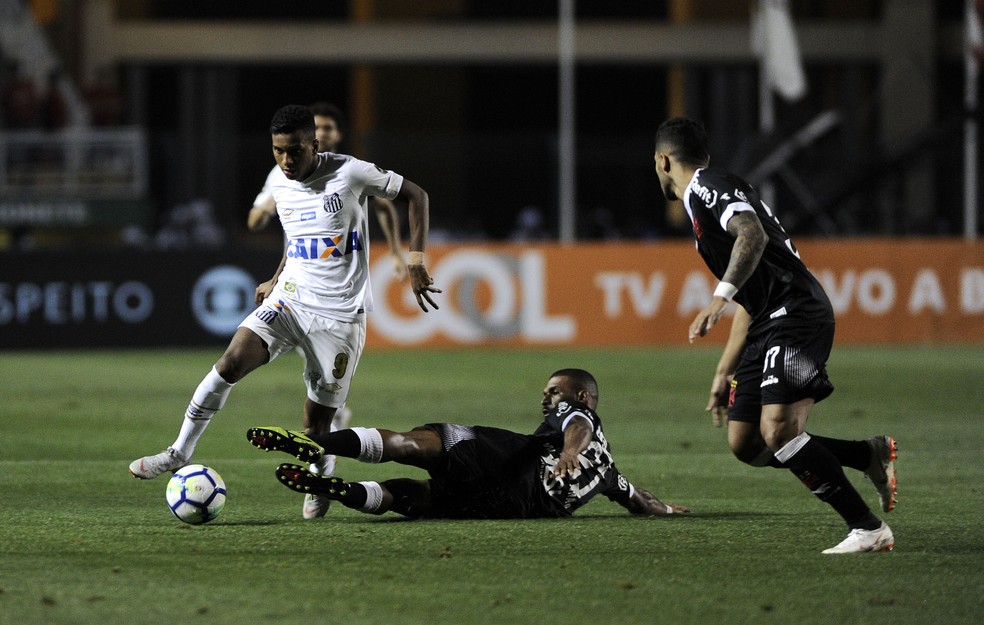 Assistir Santos x Vasco ao vivo na TV (Foto: Reprodução)