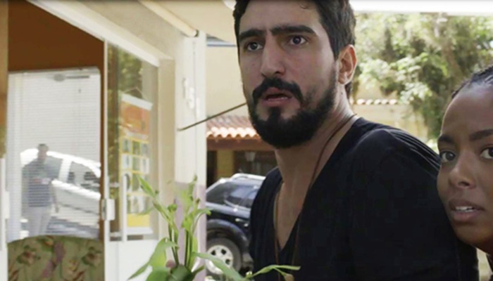 Jamil em cena da novela Órfãos da Terra (Foto: Reprodução)