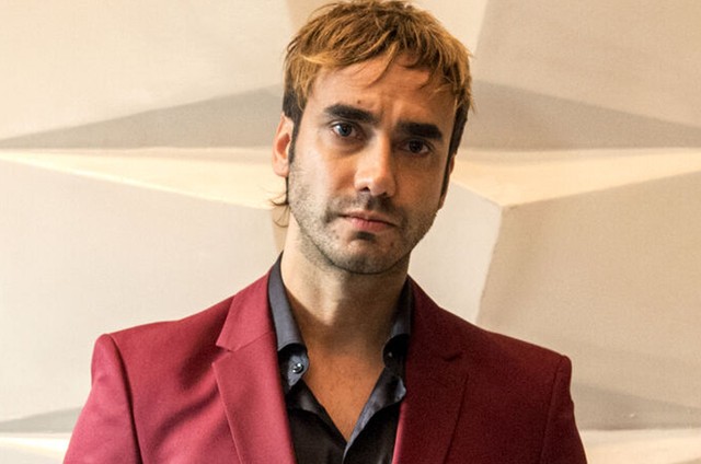 Galdino será desmascarado na novela Verão 90 (Foto: Divulgação)