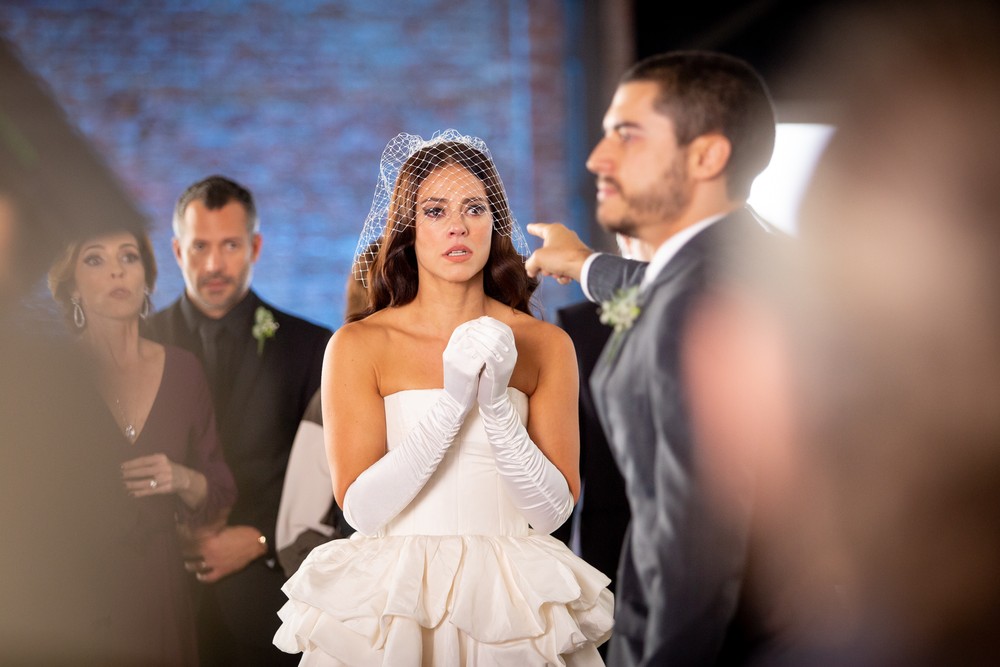 Vivi Guedes será humilhada por Camilo em A Dona do Pedaço (Foto: Fabiano Battaglin/Gshow)