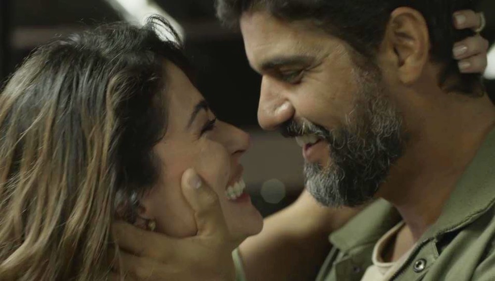 Órfãos da Terra: Apaixonado, Hussein desiste de viagem por Helena