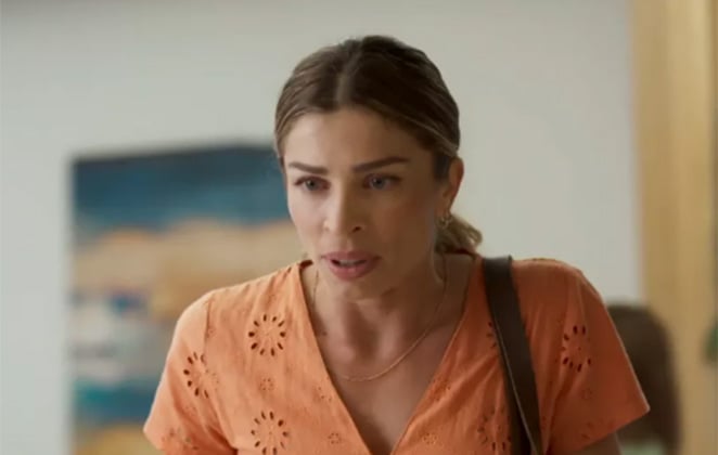 Paloma em cena da novela das 19h da Globo, Bom Sucesso (Foto: Reprodução)