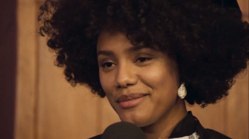 Amor de Mãe: Danilo e Camila começam a namorar após belo encontro
