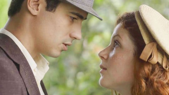 Carlos e Mabel na novela das 18h, Éramos Seis (Foto: Reprodução)