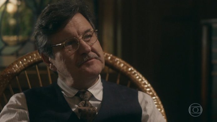 Éramos Seis: Julio desiste da vida e volta a fumar, para o desespero de todos