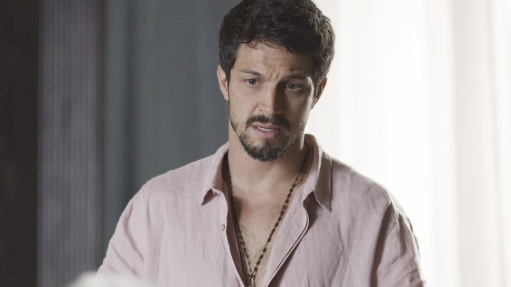 Marcos em cena da novela das 19h, Bom Sucesso (Foto: Reprodução)