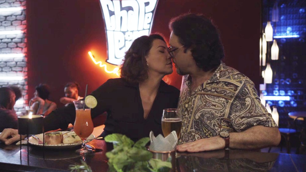 Nana e Mario em cena da novela Bom Sucesso (Foto: Reprodução)