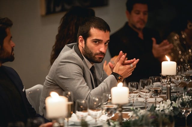 Sandro em cena da novela Amor de Mãe (Foto: Reprodução)