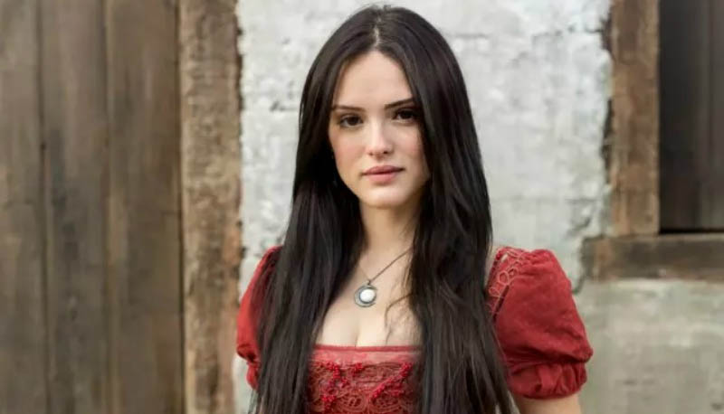 Isabelle Drummond como Anna Millman novela novo mundo