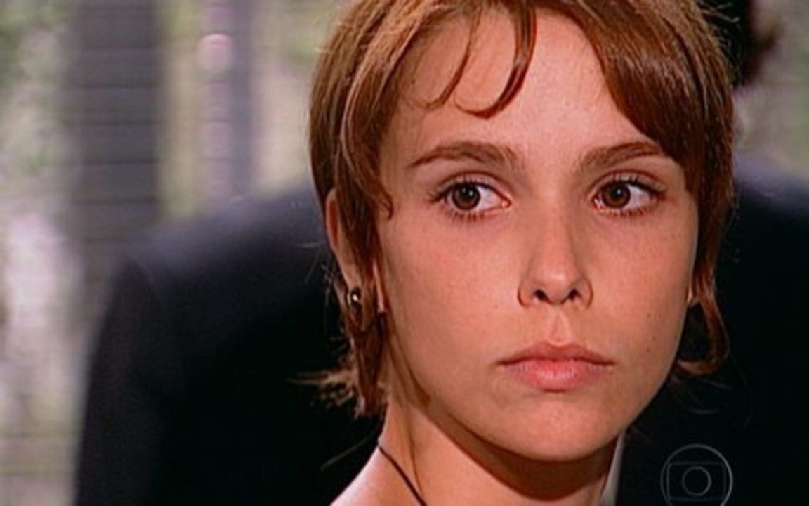 O Clone: Mel se droga, usa maconha e fica “chapada”