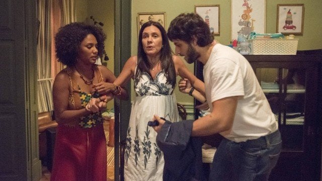 Thelma entra em trabalho de parto na novela Amor de Mãe - Foto: Reprodução