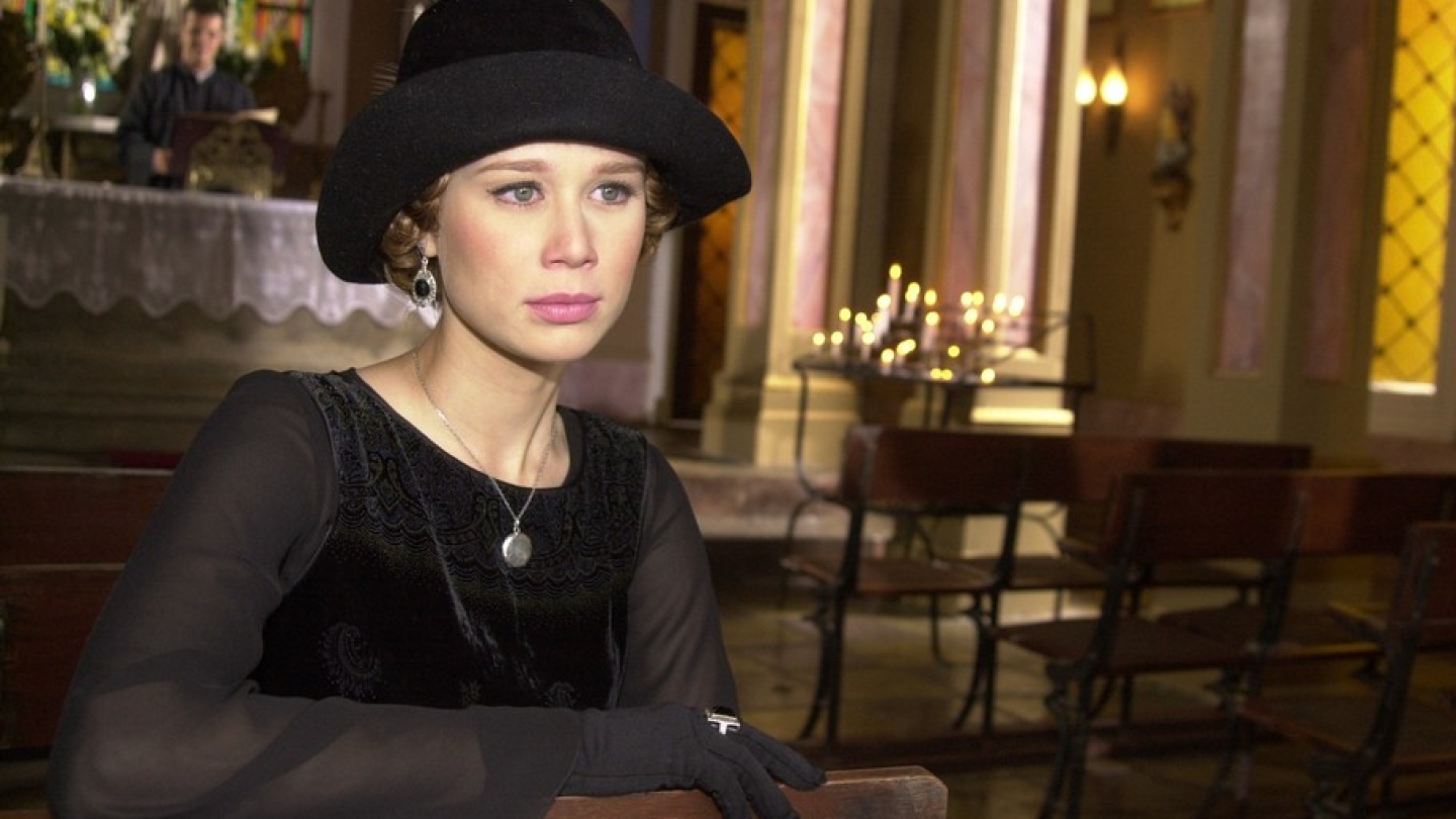 Em Chocolate com Pimenta, Ana Francisca vai perder tudo e ficará pobre de novo