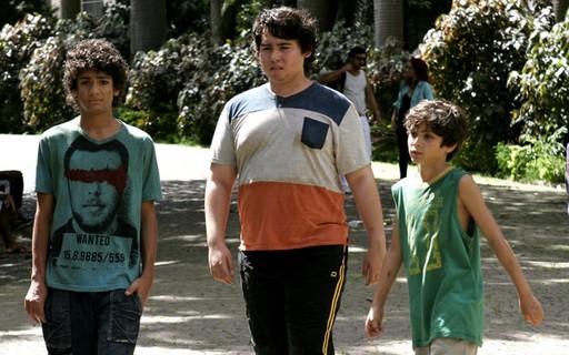 Mosca, Rafa e Binho despertam ira nas meninas e dão início a uma guerra; saiba detalhes!