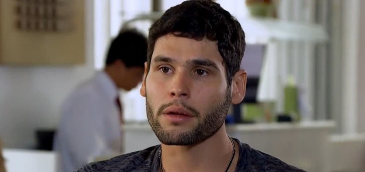 Wallace em cena da novela Fina Estampa (Foto: Divulgação)