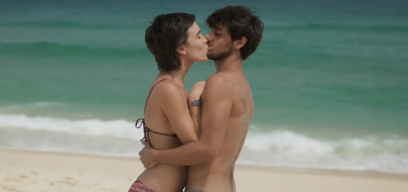 Leila e Jonatas vão começar a namorar em Totalmente Demais (Foto: Divulgação)