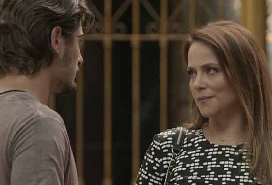 Lili e Rafael em cena da novela Totalmente Demais - Foto: Reprodução