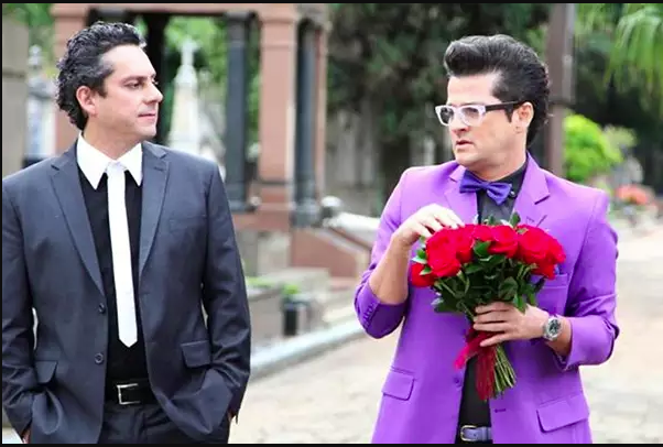 Sem vilã, Baltazar e Crô se unem e alguém sai do armário