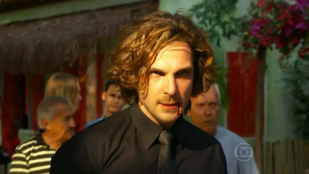 Alberto em cena da novela Flor do Caribe - Foto: Reprodução