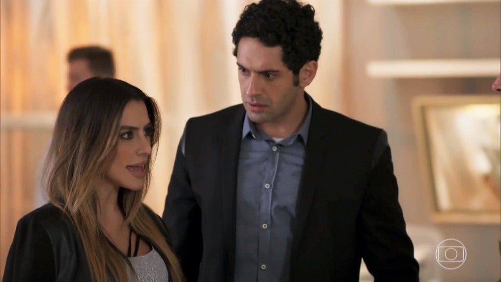 Tamara e Apolo em cena da novela Haja Coração - Foto: Reprodução