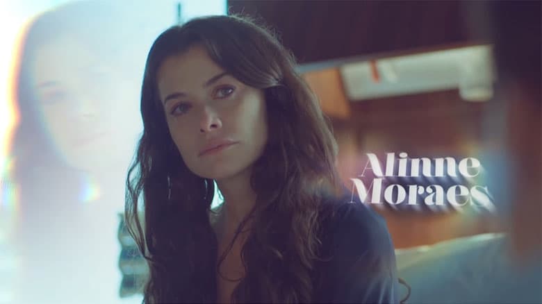 Atriz Alinne Moraes em Um Lugar ao Sol