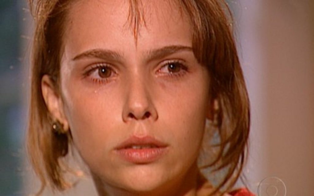 Na novela O Clone, Mel descobre que está grávida (Foto: Reprodução)