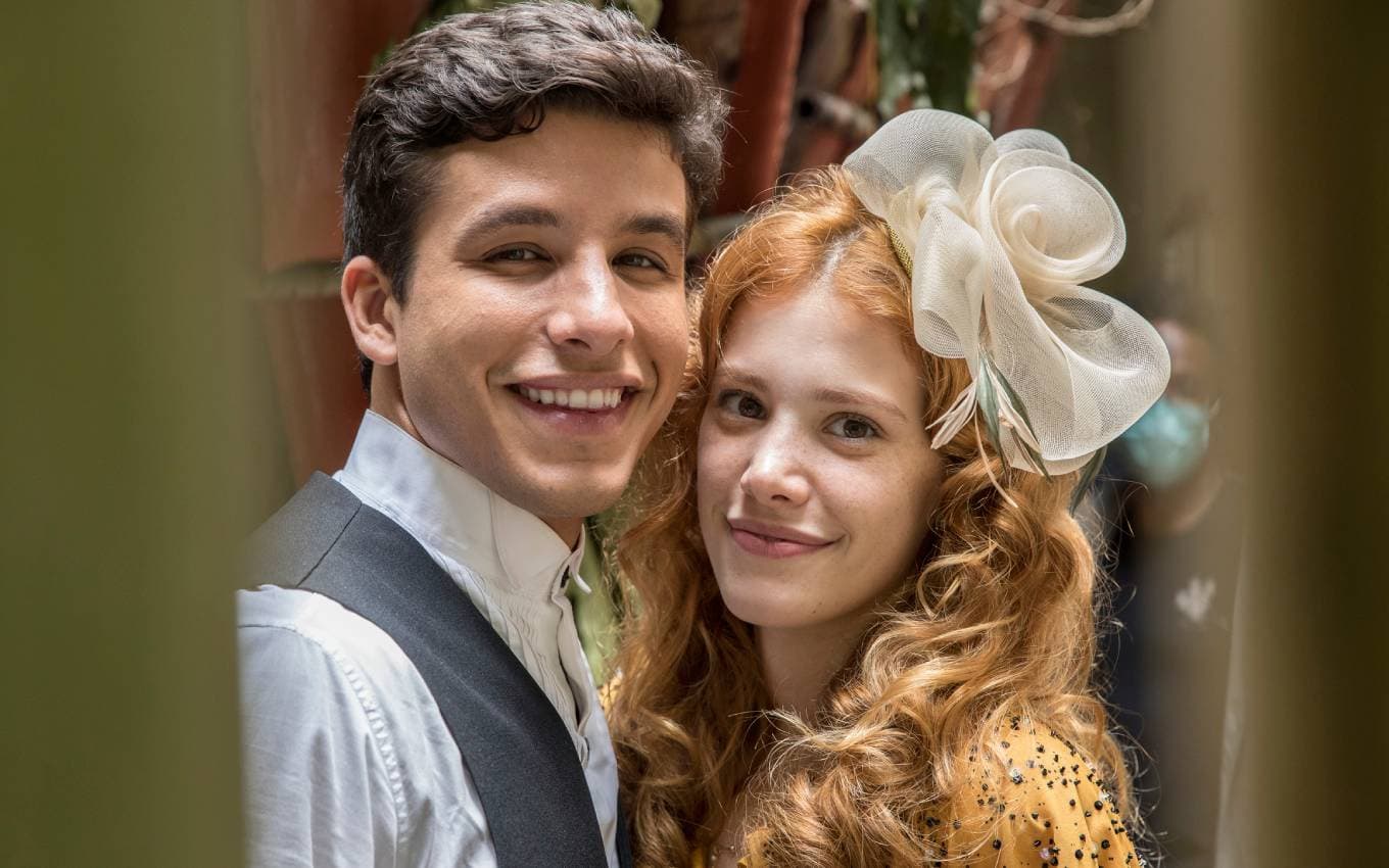 Arminda e Inácio na novela Além da Ilusão (Foto: Reprodução)