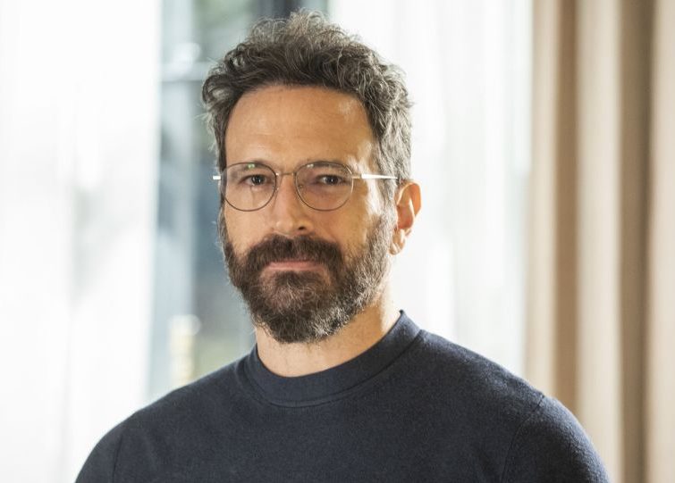 Gustavo em cena de Pantanal