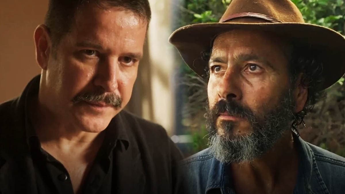 Montagem com Tenório encarando José Leôncio na novela Pantanal, novela das 21h da Globo.