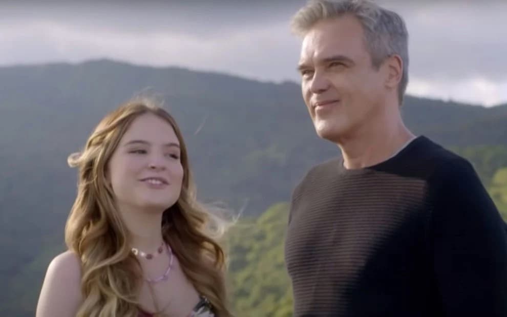 Dalton Vigh e Sophia Valverde em Carinha de Anjo (Foto: Reprodução) 