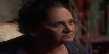 Isaura vai ter uma conversa com Clarita