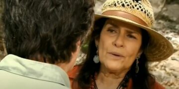 Abismo de Paixão: Ramona desmascara Carmen e conta toda a verdade para Augusto