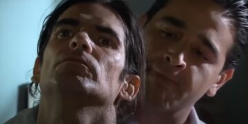 Abismo de Paixão: Carmen ouve conversa suspeita de Horácio com Dolores e manda prendê-lo