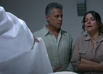 Abismo de Paixão: Ingrid vai ao necrotério para fazer o reconhecimento do corpo de Kênia