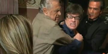 Abismo de Paixão: Augusto dá surra em Carmen após descobrir que ela falsificou exame de DNA de Elisa