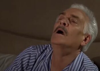 A Gata: Augusto é humilhado por Lorena, sofre infarto fulminante e morre