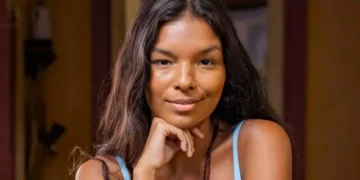 Ritinha, personagem de Mell Muzzillo, em Renascer.