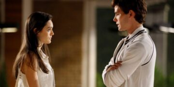 Cida (Isabelle Drummond) e Conrado (Jonatas Faro)