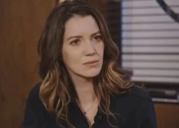 Vênus (Nathalia Dill)