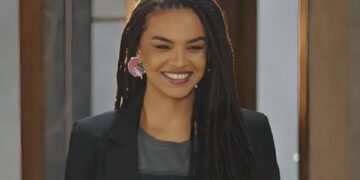 Paulina (Lucy Alves)