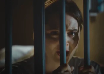 Família é Tudo: Electra cai em desgraça, é presa novamente e se desespera por reviver a pior experiência da sua vida: “não pode ser!”