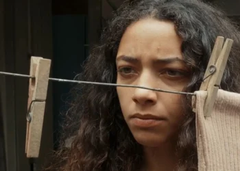 Joana em cena de Renascer, na Globo.